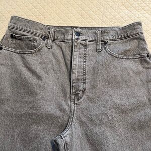 Madewell The Mom Jean size 32